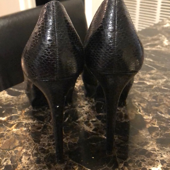 Thalia Sodi Black Skinny Heel Pumps - Picture 4 of 8